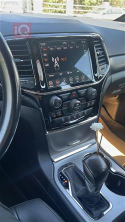 جيب جراند شيروكي